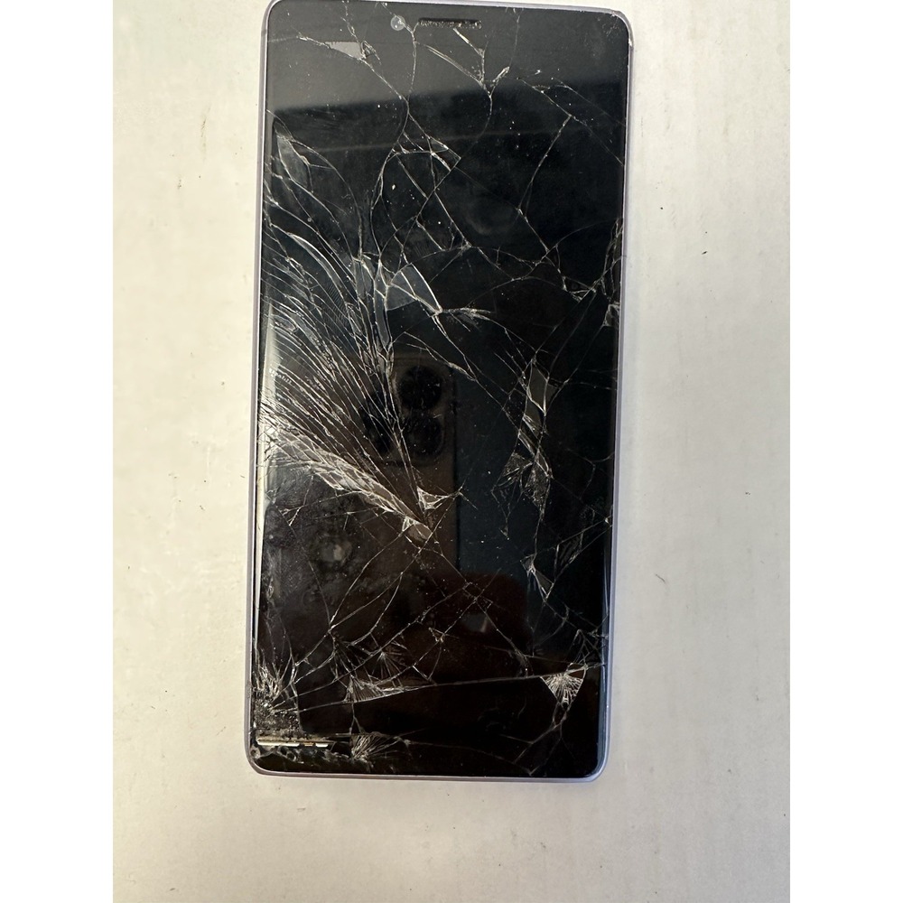 Coolpad Legacy - Grey - SEVERELY CRACKED SCREEN / NOT WORKING - For Parts